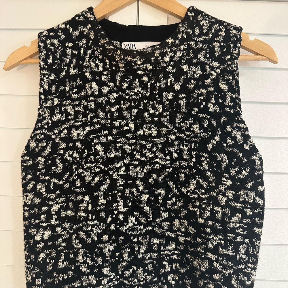 Zara Bouclé knitwear Tank Top